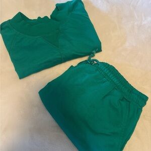 Green Sweatshirt and Joggers Set